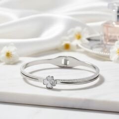 Kadın Yonca Gümüş Çelik Kelepçe Bileklik 316L